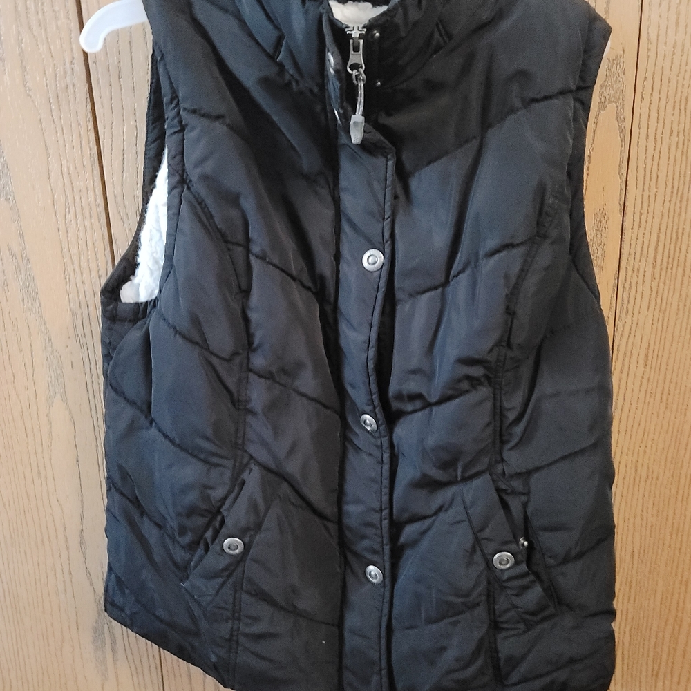 Insulated vest